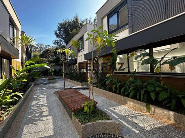 #5375 - Casa em condomínio para Venda em São Paulo - SP - 2