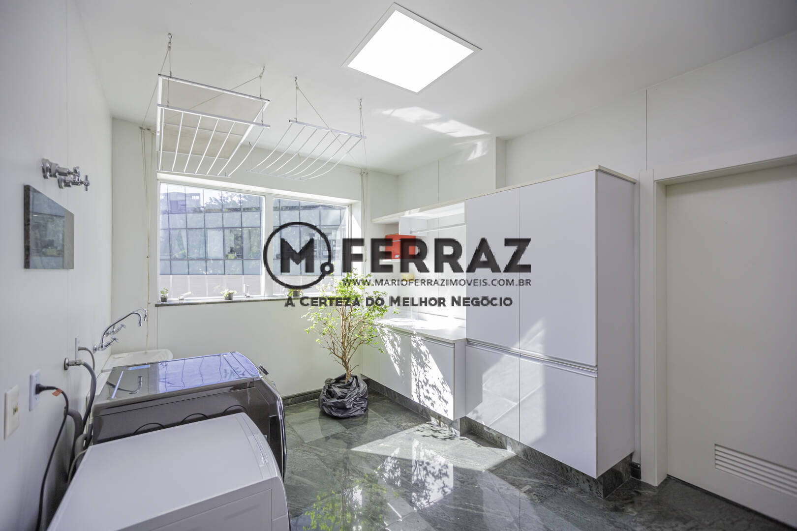 Apartamento para alugar com 4 quartos, 500m² - Foto 52