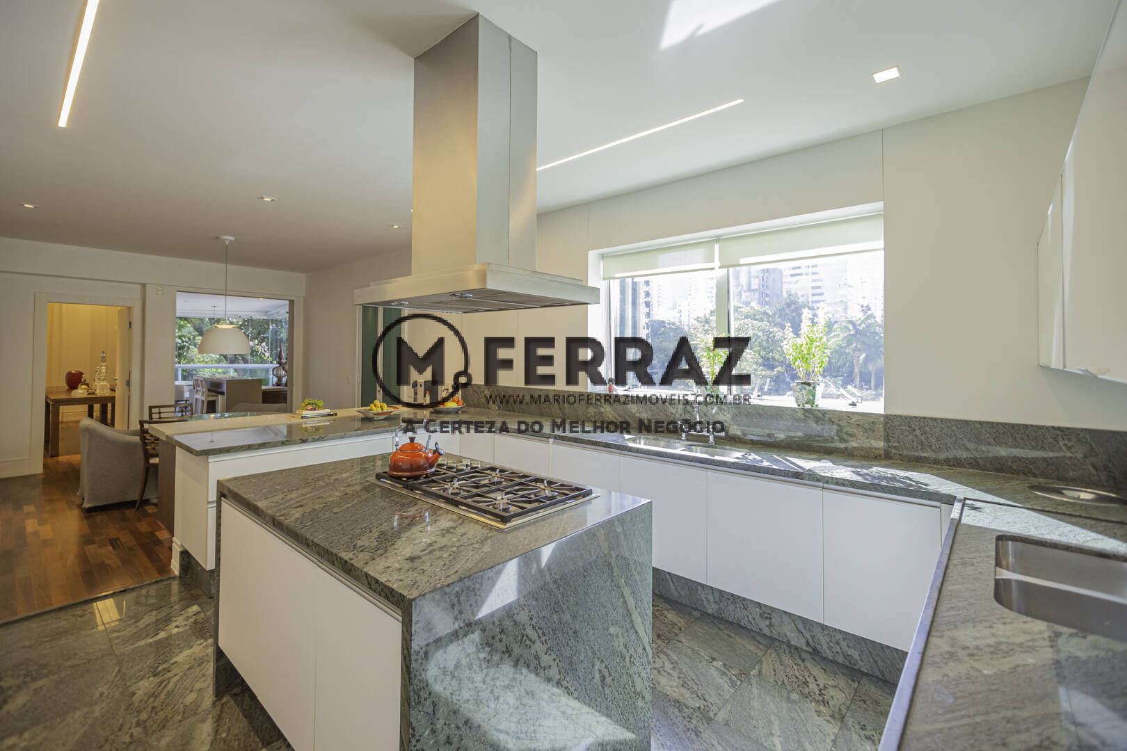 Apartamento para alugar com 4 quartos, 500m² - Foto 22