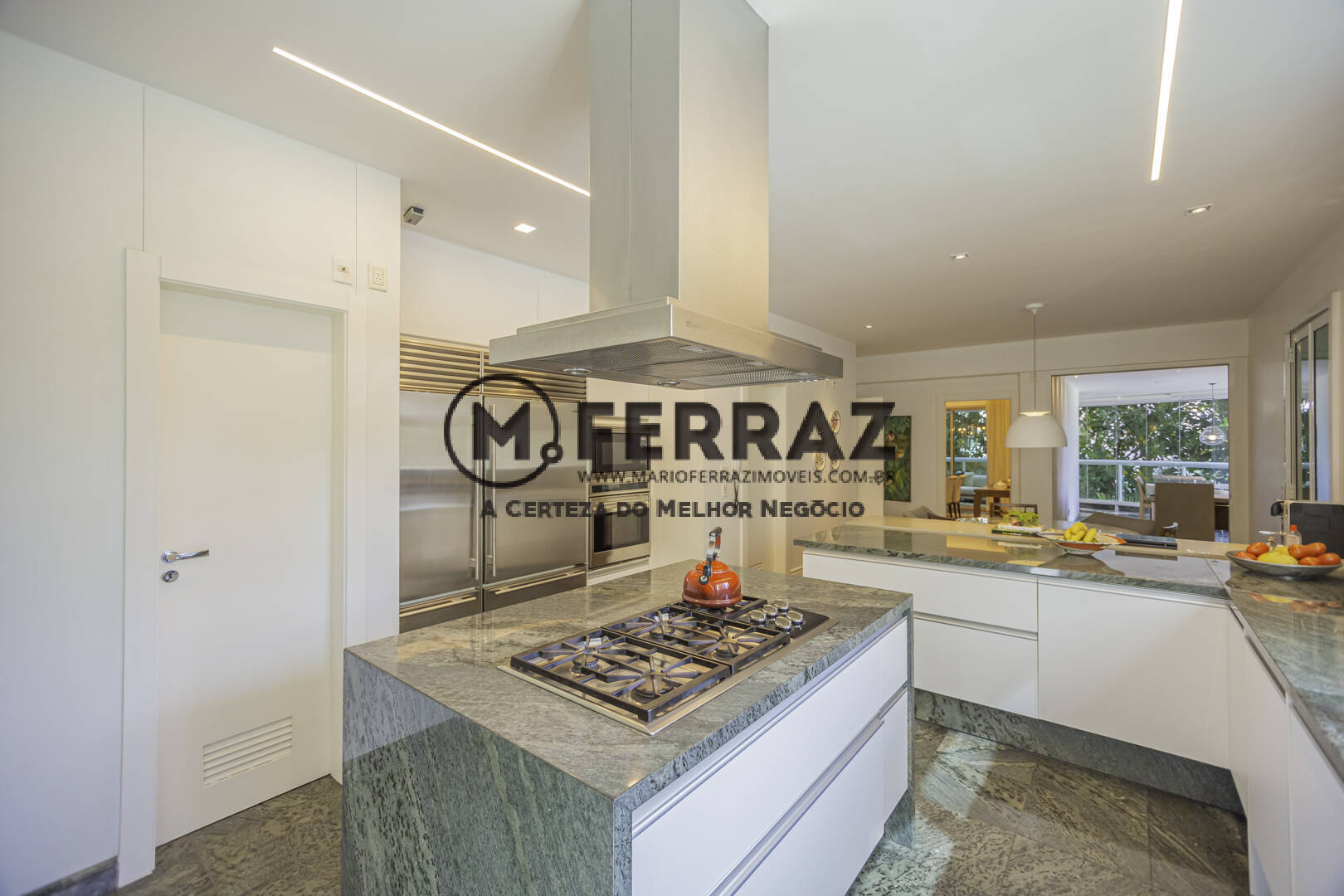 Apartamento para alugar com 4 quartos, 500m² - Foto 23