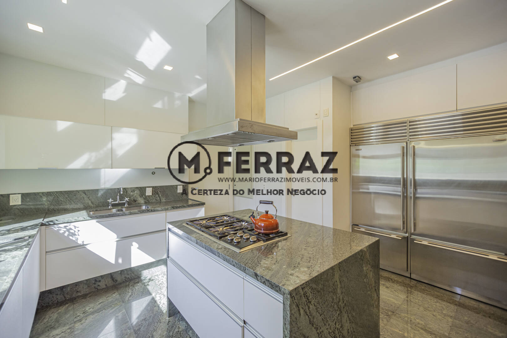 Apartamento para alugar com 4 quartos, 500m² - Foto 24