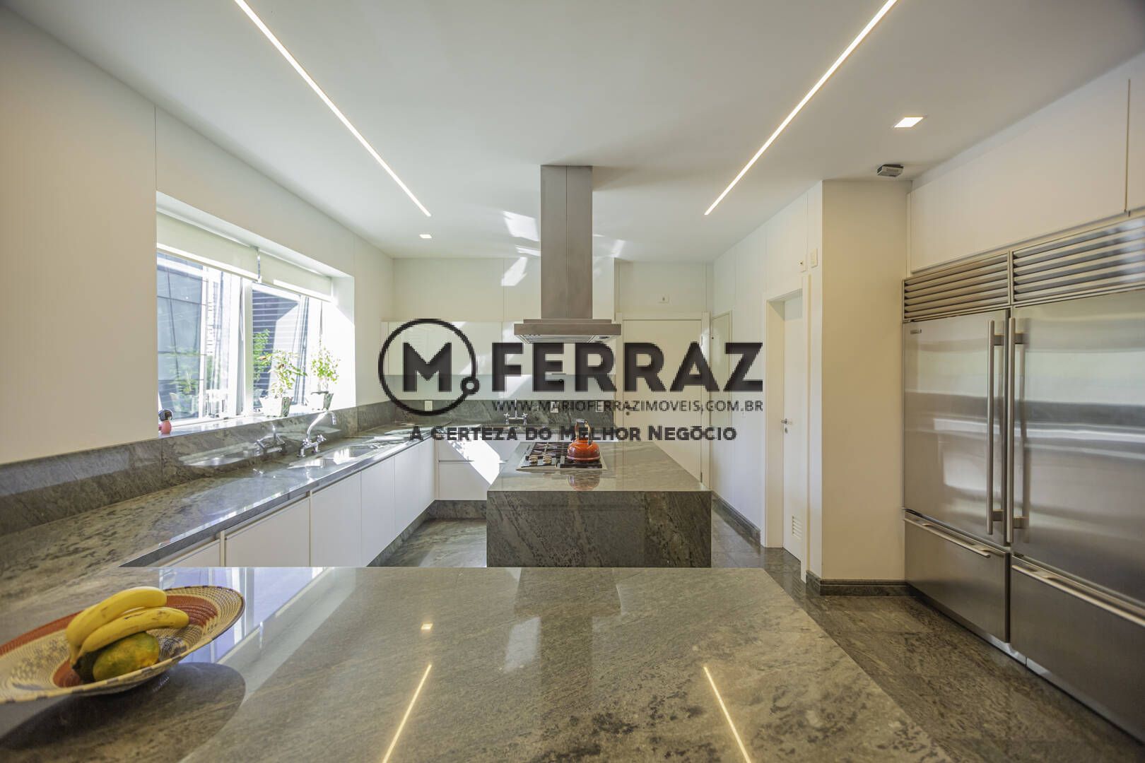 Apartamento para alugar com 4 quartos, 500m² - Foto 20