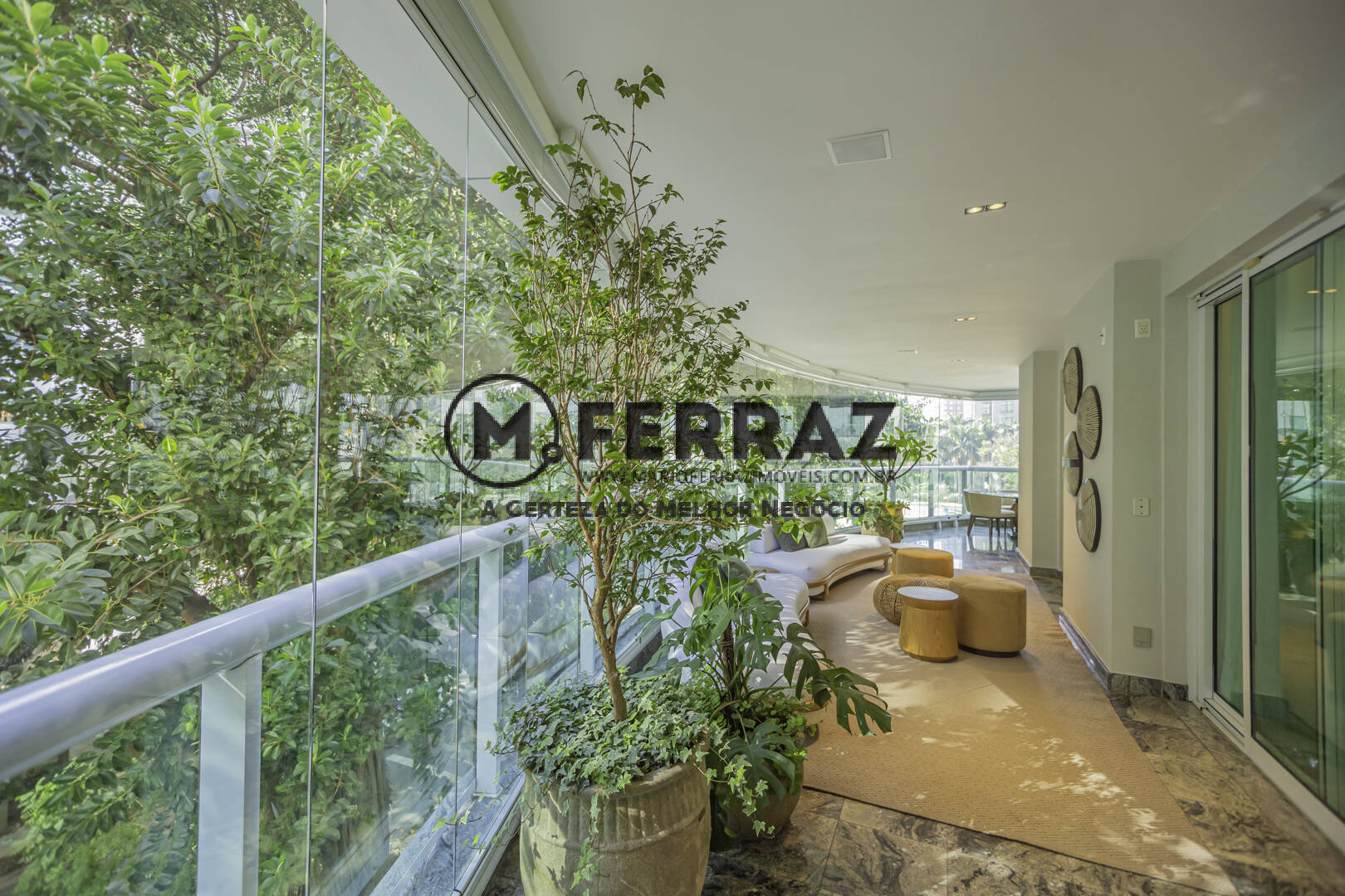 Apartamento para alugar com 4 quartos, 500m² - Foto 6