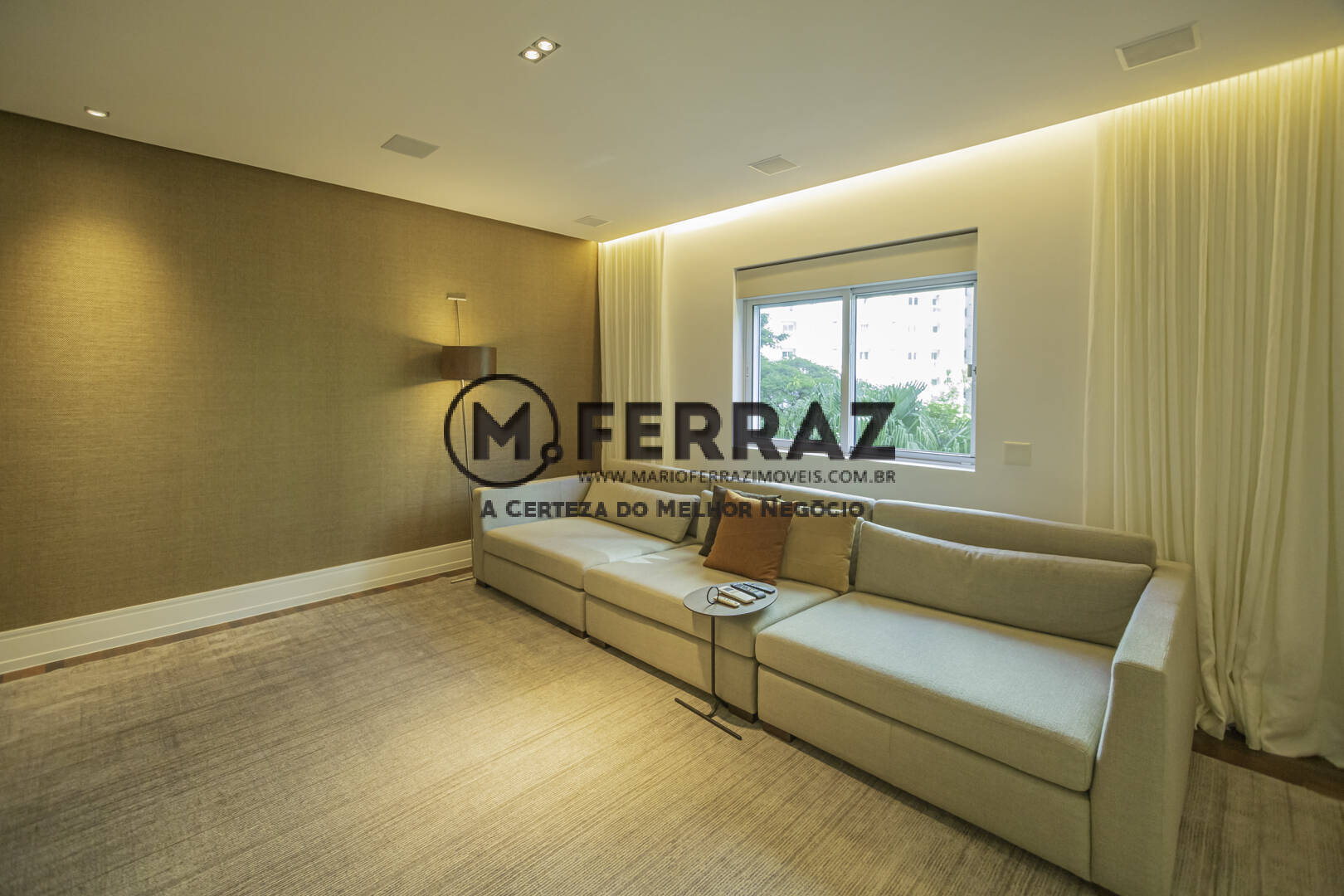 Apartamento para alugar com 4 quartos, 500m² - Foto 18