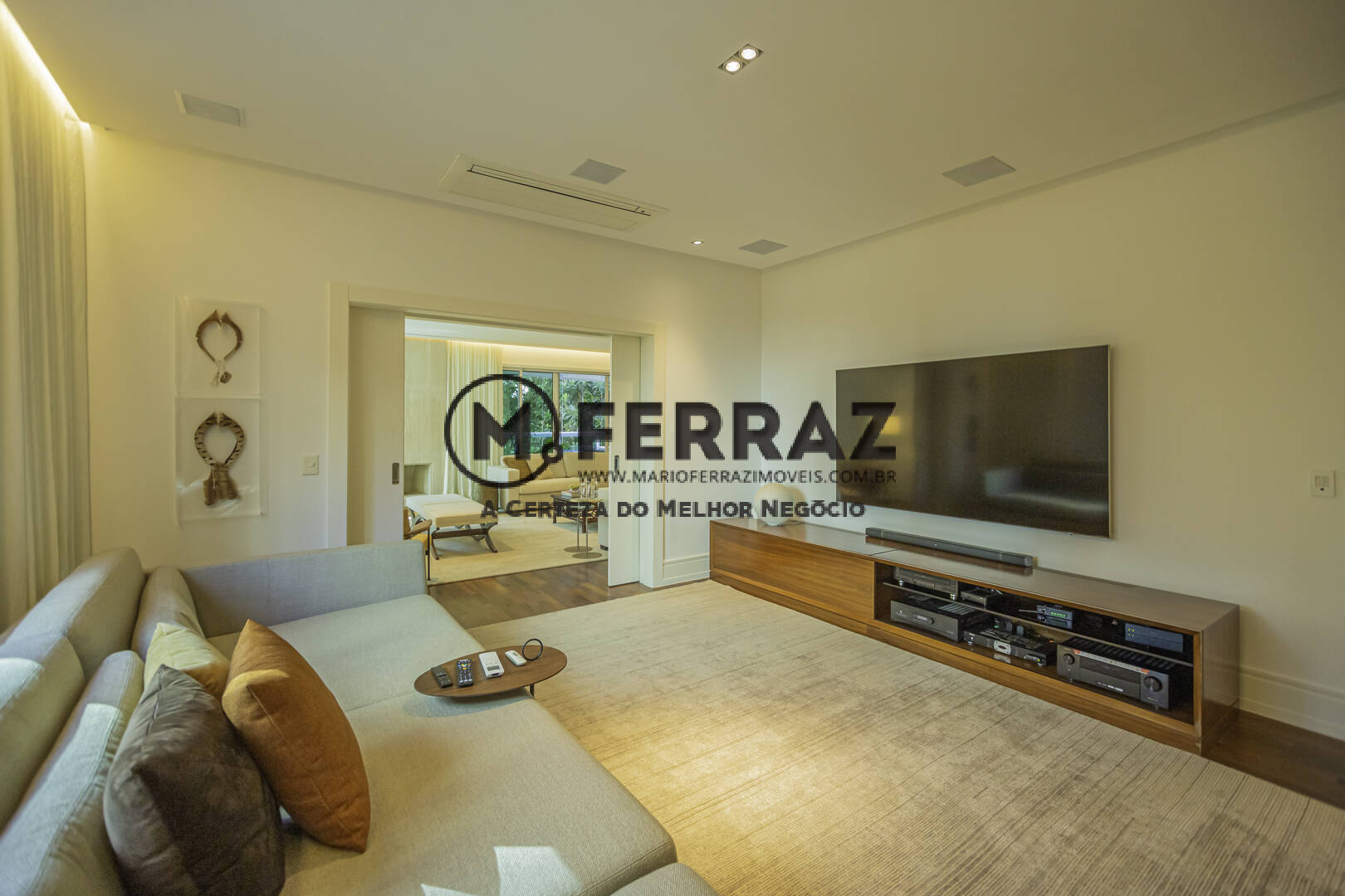 Apartamento para alugar com 4 quartos, 500m² - Foto 16