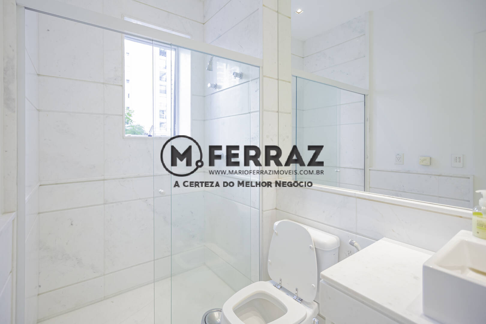 Apartamento para alugar com 4 quartos, 500m² - Foto 48