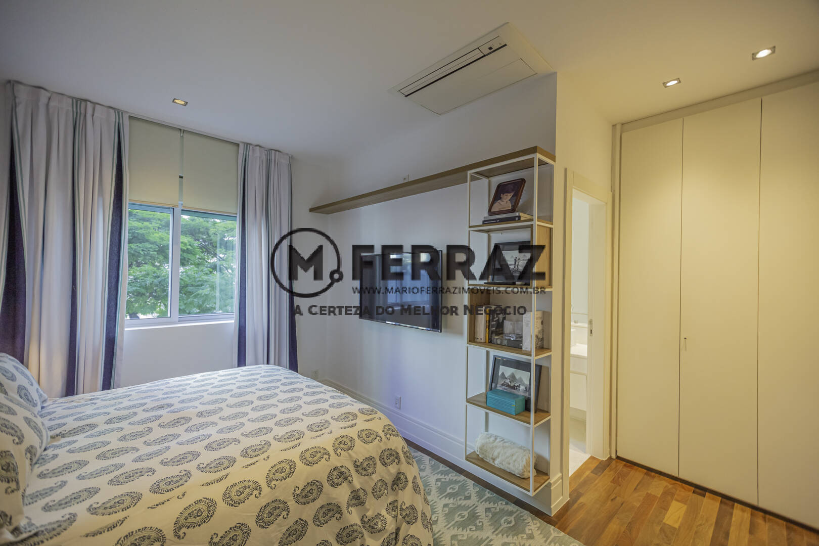 Apartamento para alugar com 4 quartos, 500m² - Foto 35