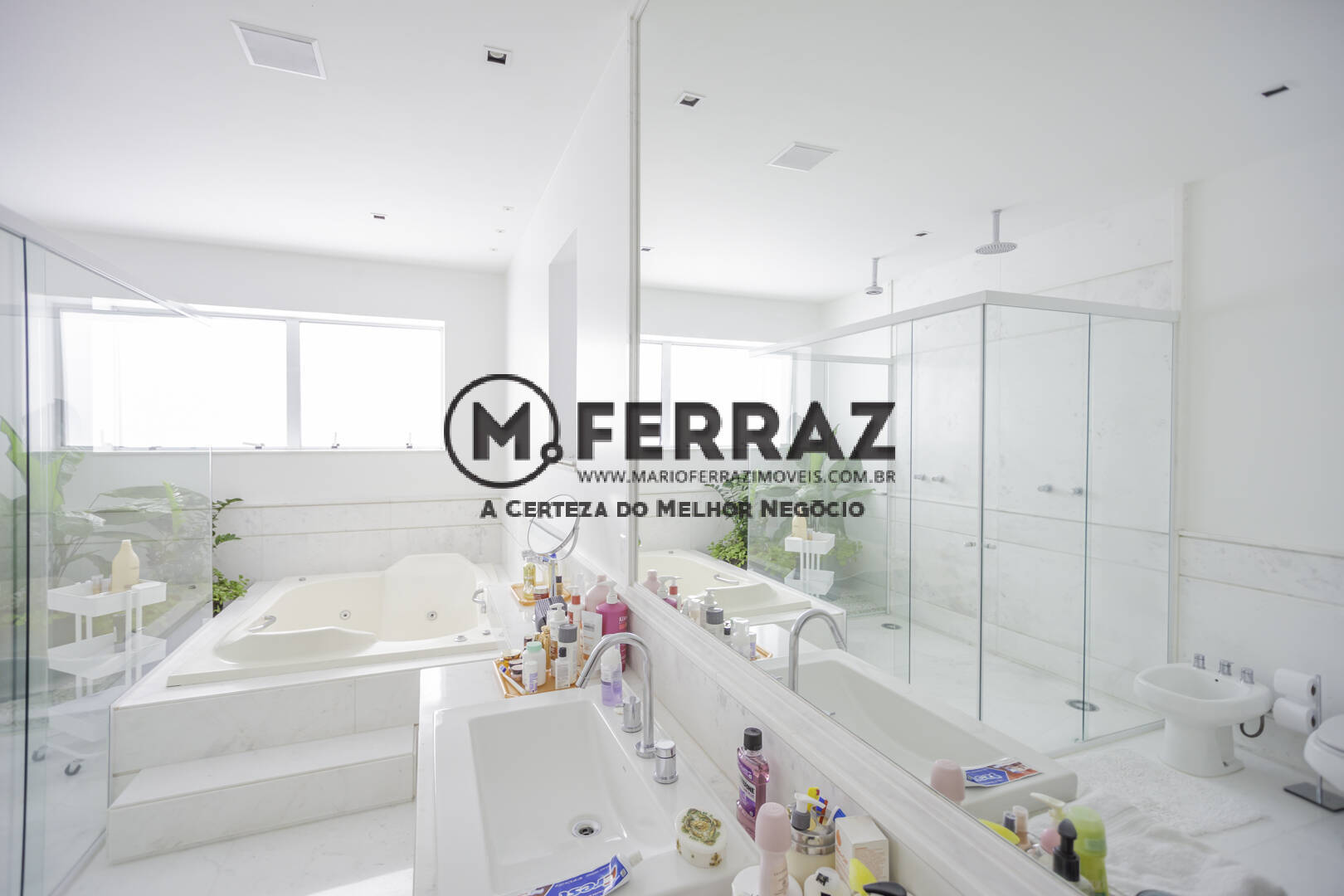 Apartamento para alugar com 4 quartos, 500m² - Foto 42