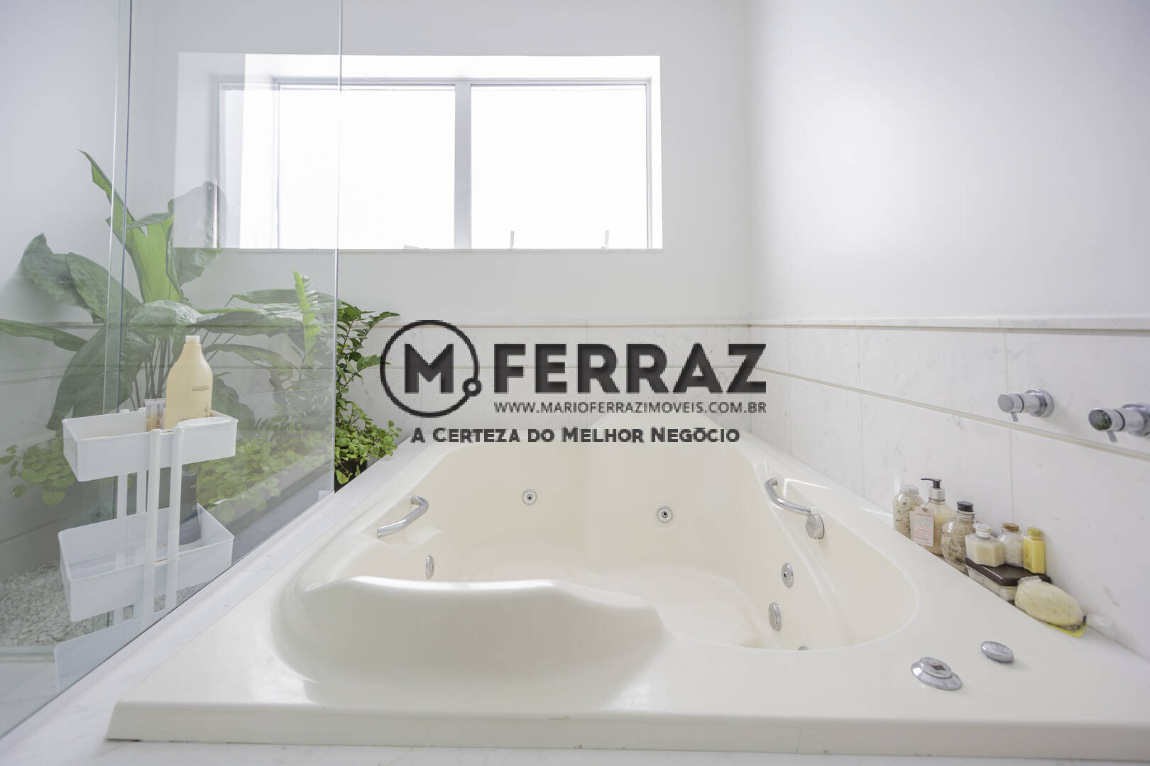 Apartamento para alugar com 4 quartos, 500m² - Foto 43