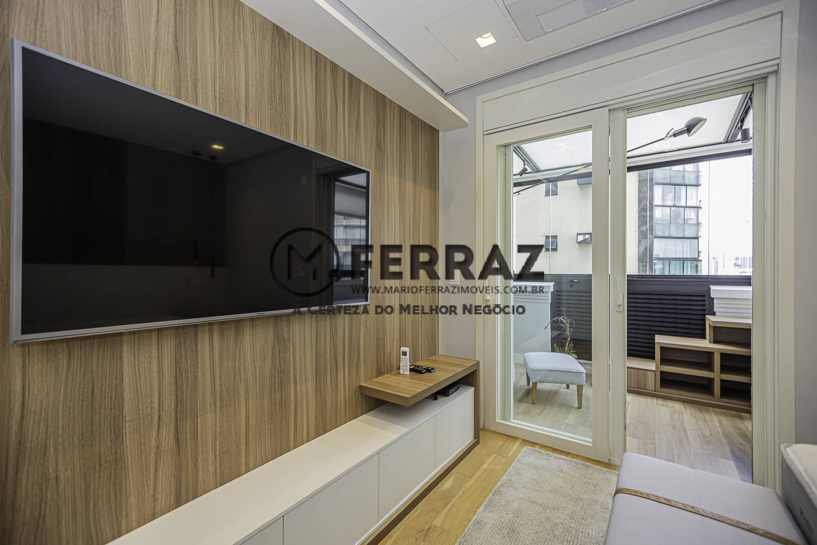 Apartamento para alugar com 1 quarto, 67m² - Foto 13