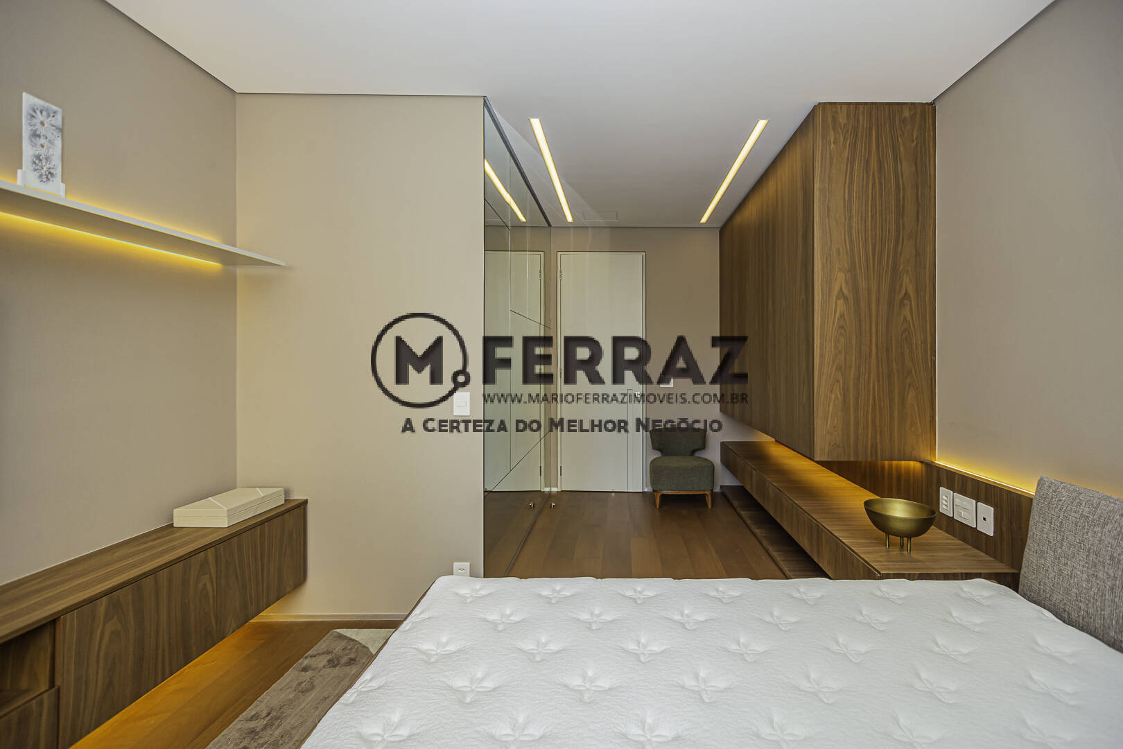 Apartamento à venda e aluguel com 2 quartos, 100m² - Foto 13