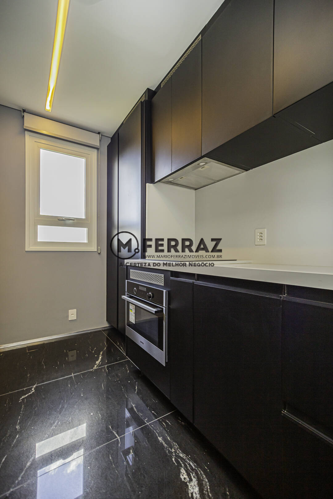 Apartamento à venda e aluguel com 2 quartos, 100m² - Foto 9