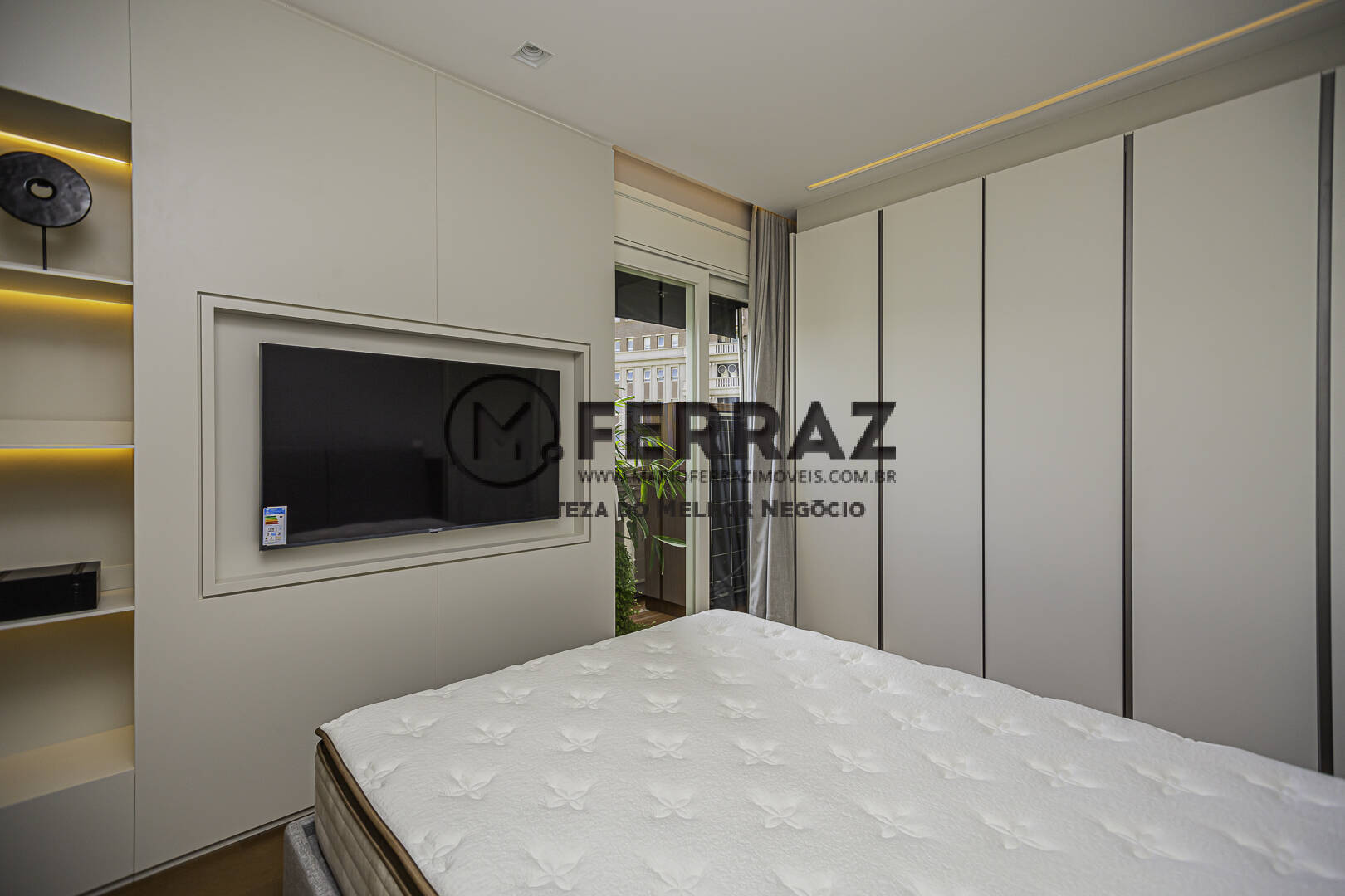 Apartamento à venda e aluguel com 2 quartos, 100m² - Foto 13
