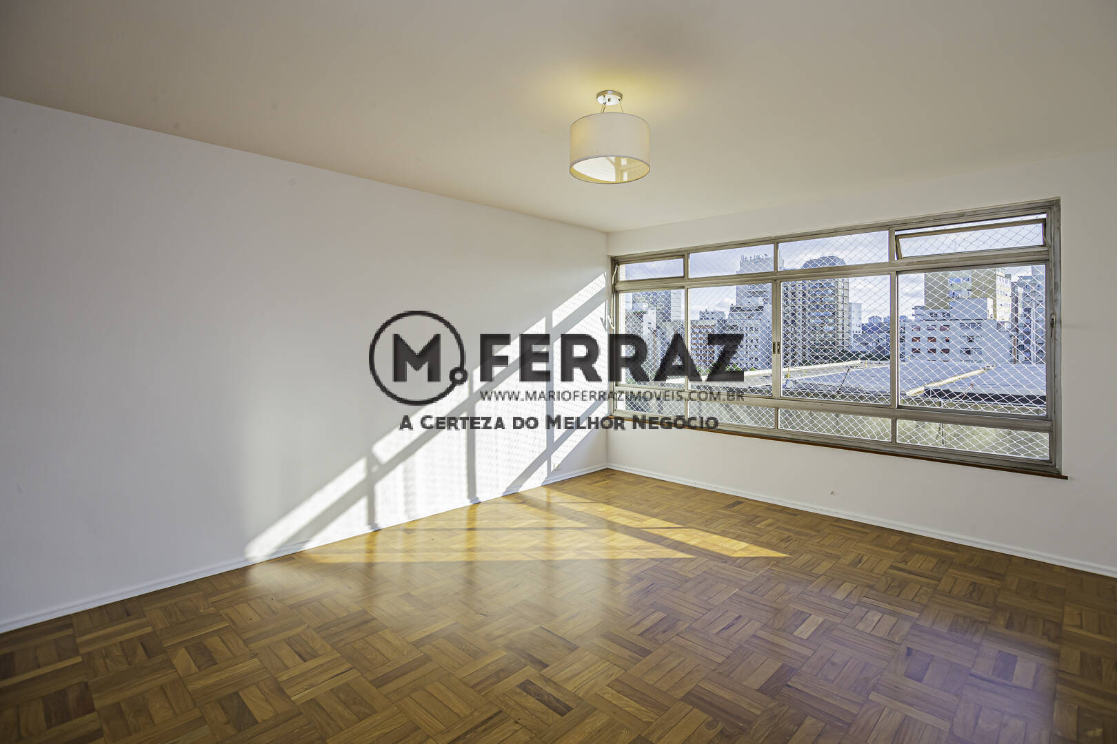 Apartamento para alugar com 3 quartos, 147m² - Foto 2