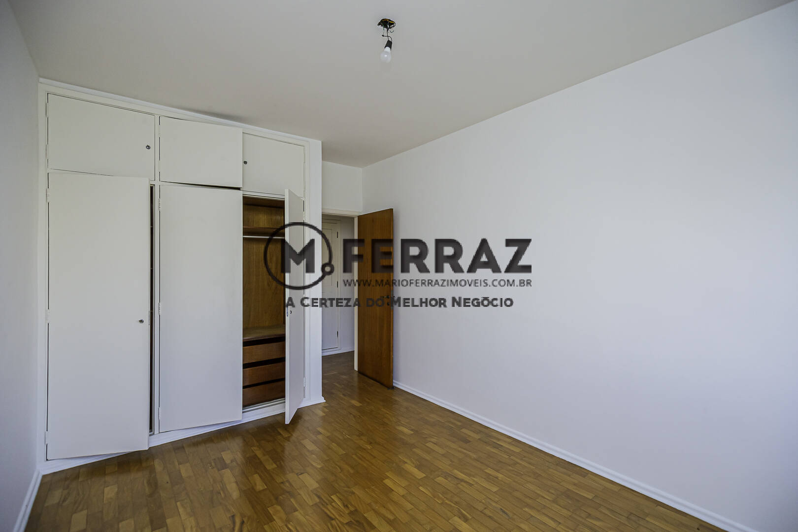 Apartamento para alugar com 3 quartos, 147m² - Foto 20