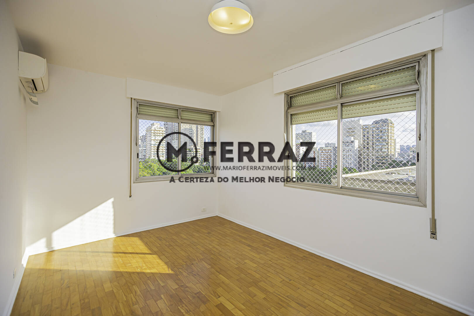 Apartamento para alugar com 3 quartos, 147m² - Foto 22