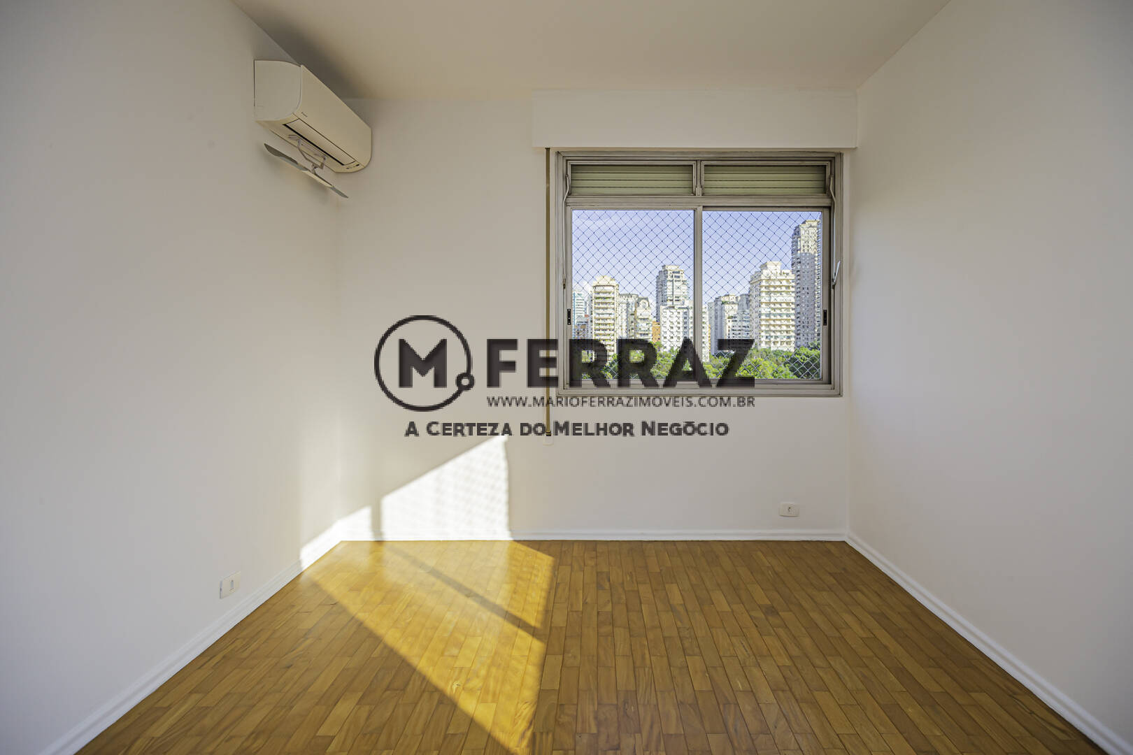 Apartamento para alugar com 3 quartos, 147m² - Foto 23