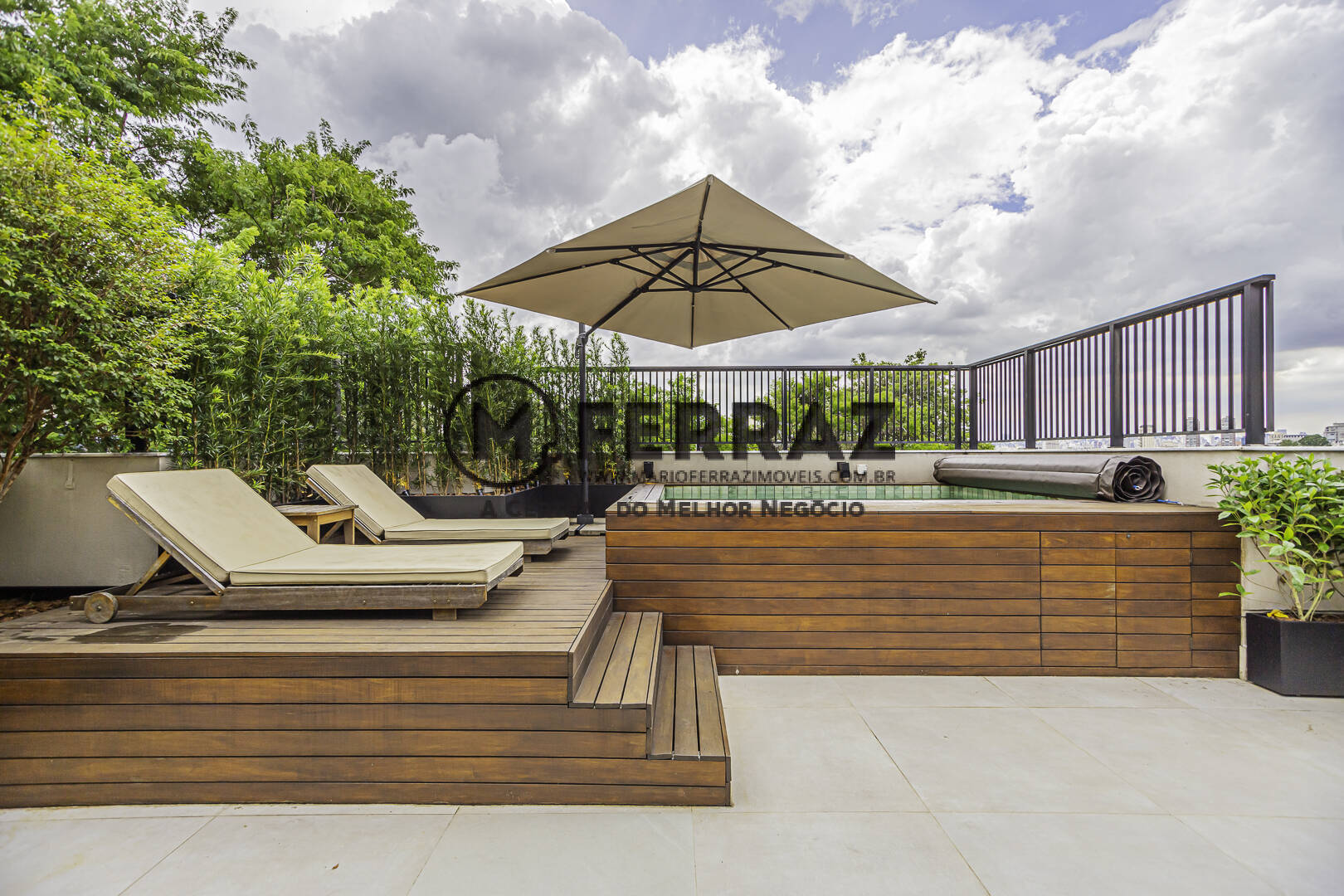 Cobertura à venda com 3 quartos, 273m² - Foto 2