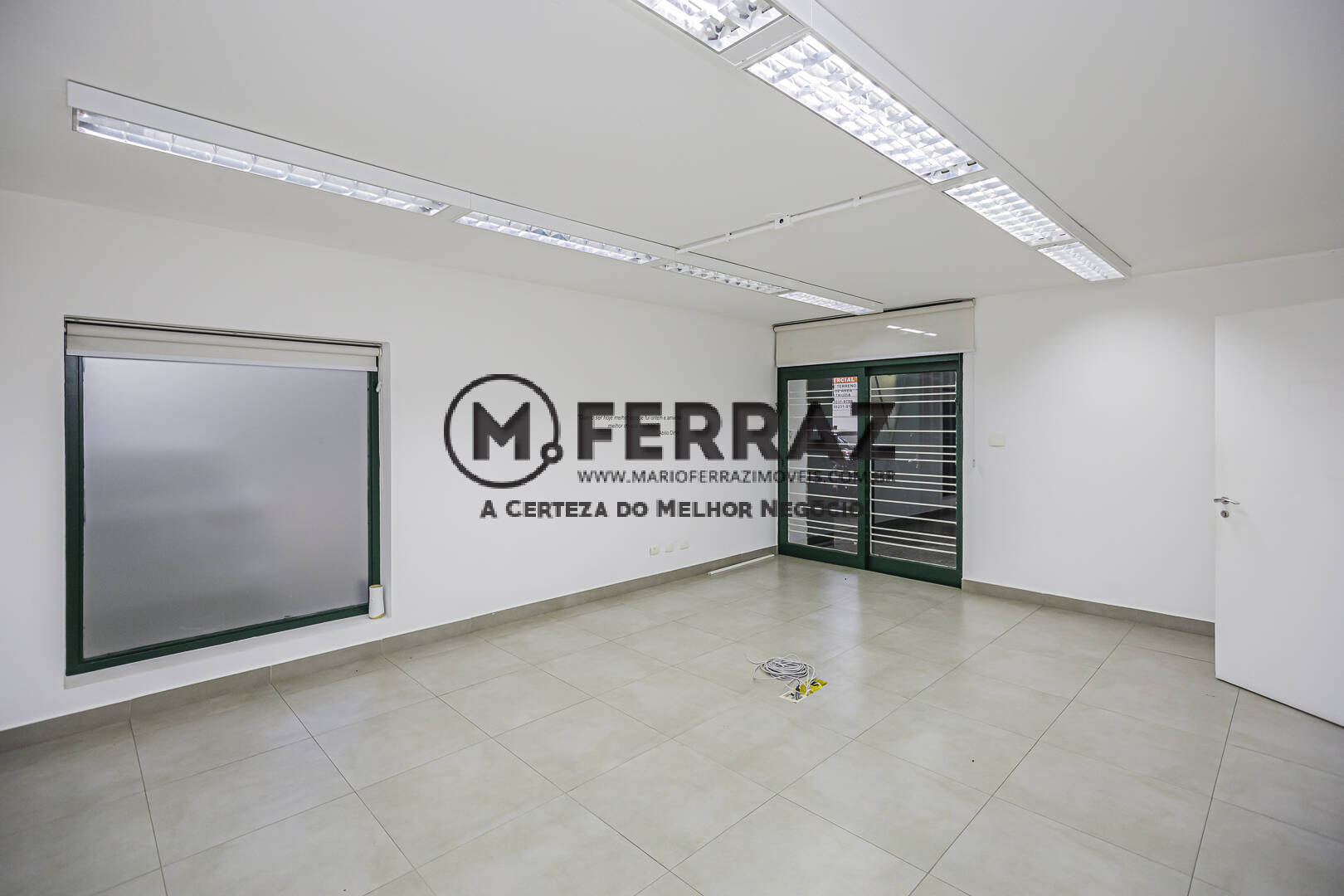 Prédio Inteiro para alugar, 335m² - Foto 13