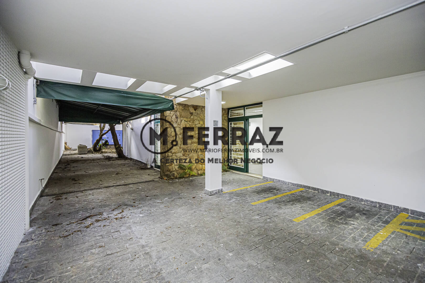 Prédio Inteiro para alugar, 335m² - Foto 22
