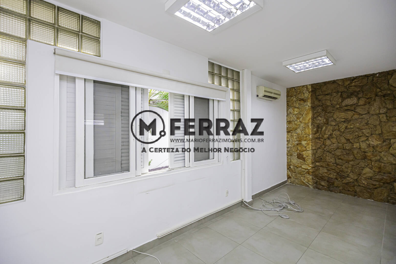 Prédio Inteiro para alugar, 335m² - Foto 34