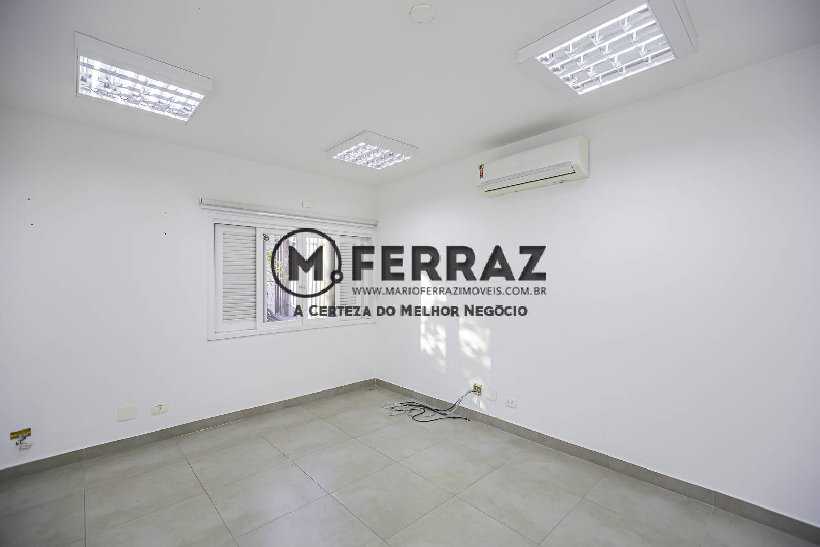 Prédio Inteiro para alugar, 335m² - Foto 40