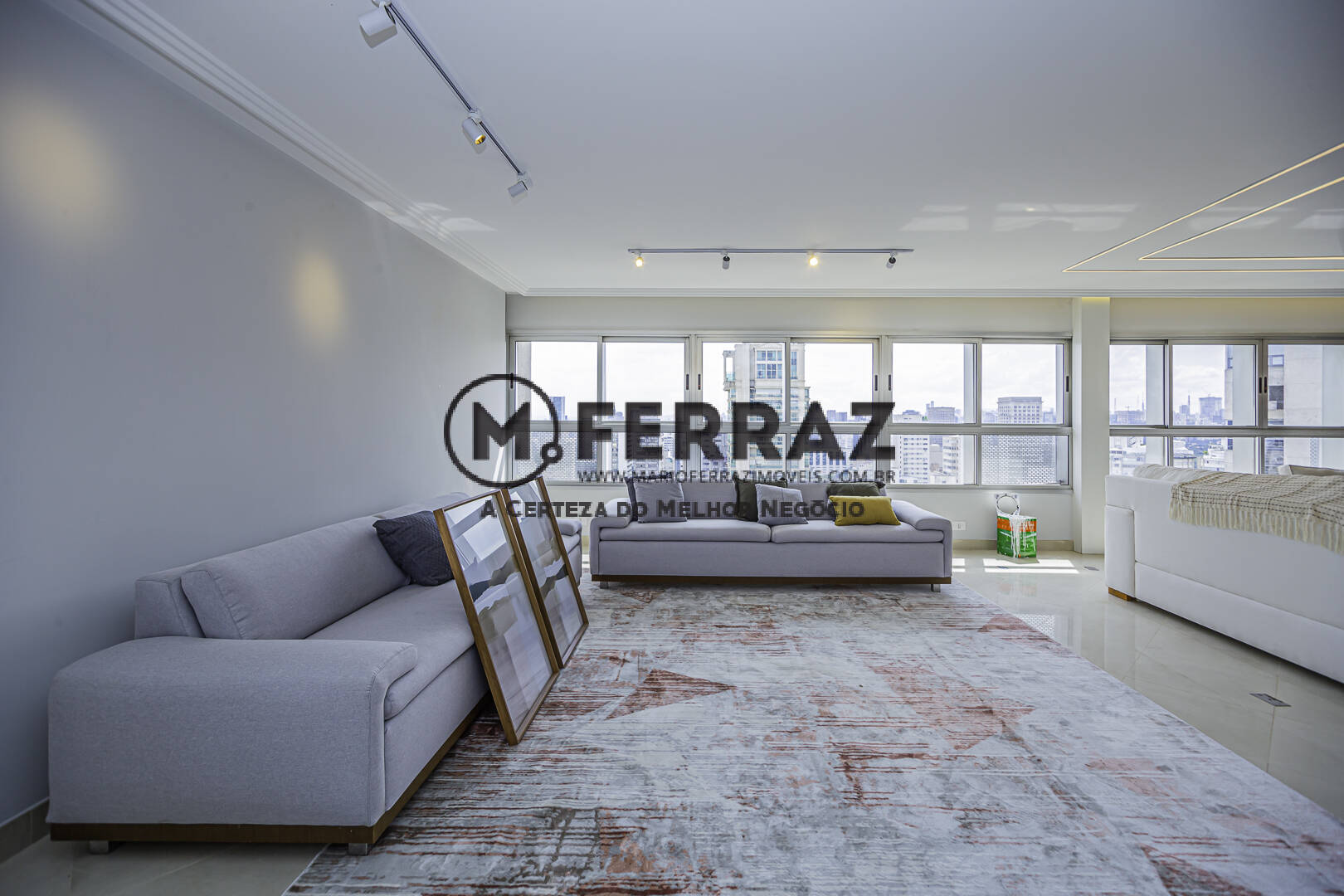 Apartamento para alugar com 3 quartos, 280m² - Foto 5