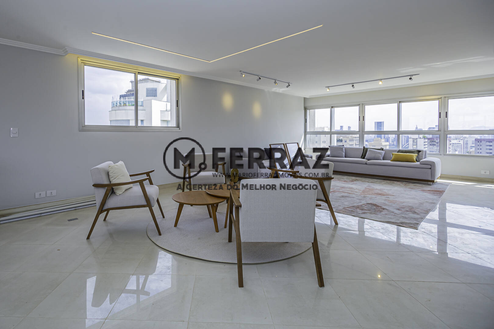 Apartamento para alugar com 3 quartos, 280m² - Foto 8