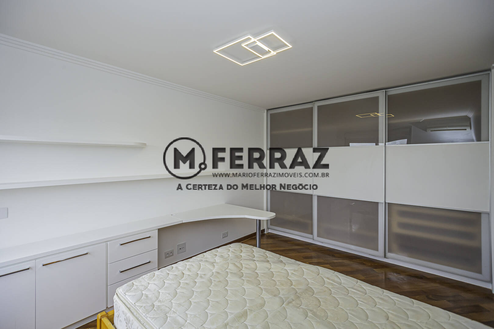 Apartamento para alugar com 3 quartos, 280m² - Foto 20