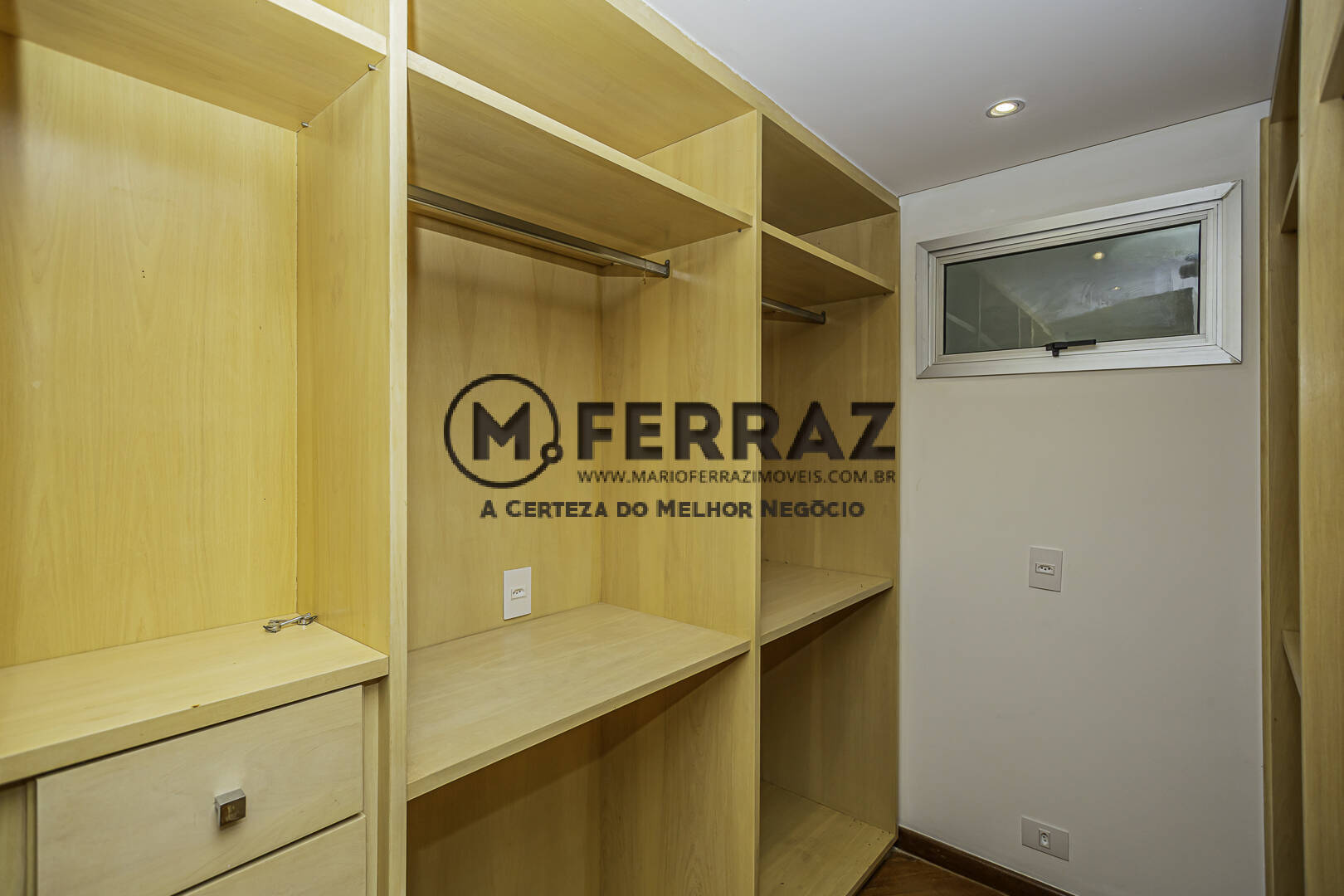 Apartamento para alugar com 3 quartos, 280m² - Foto 21