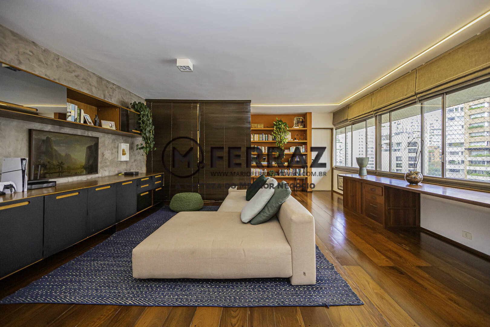 Cobertura à venda e aluguel com 3 quartos, 320m² - Foto 1