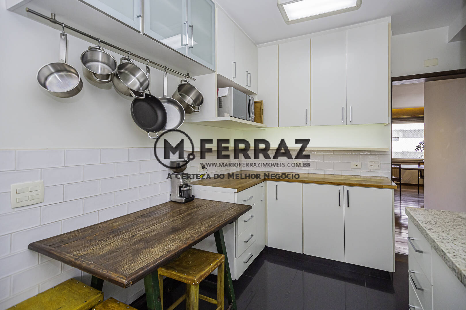 Cobertura à venda e aluguel com 3 quartos, 320m² - Foto 26