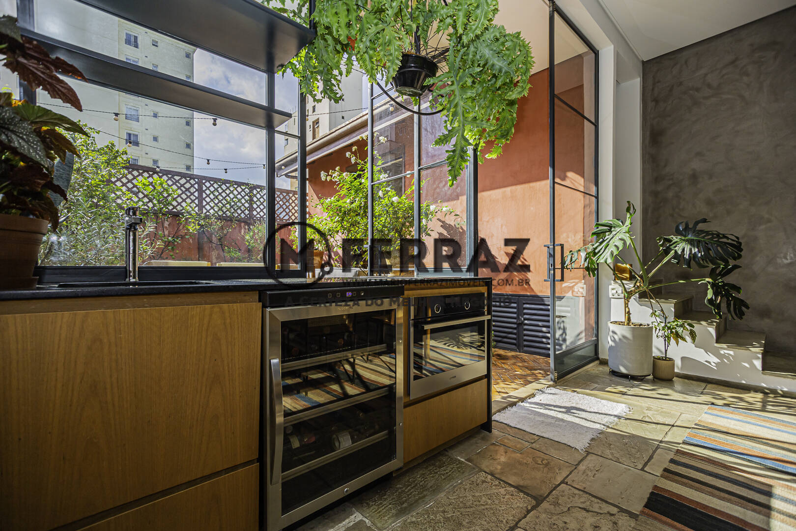 Cobertura à venda e aluguel com 3 quartos, 320m² - Foto 43