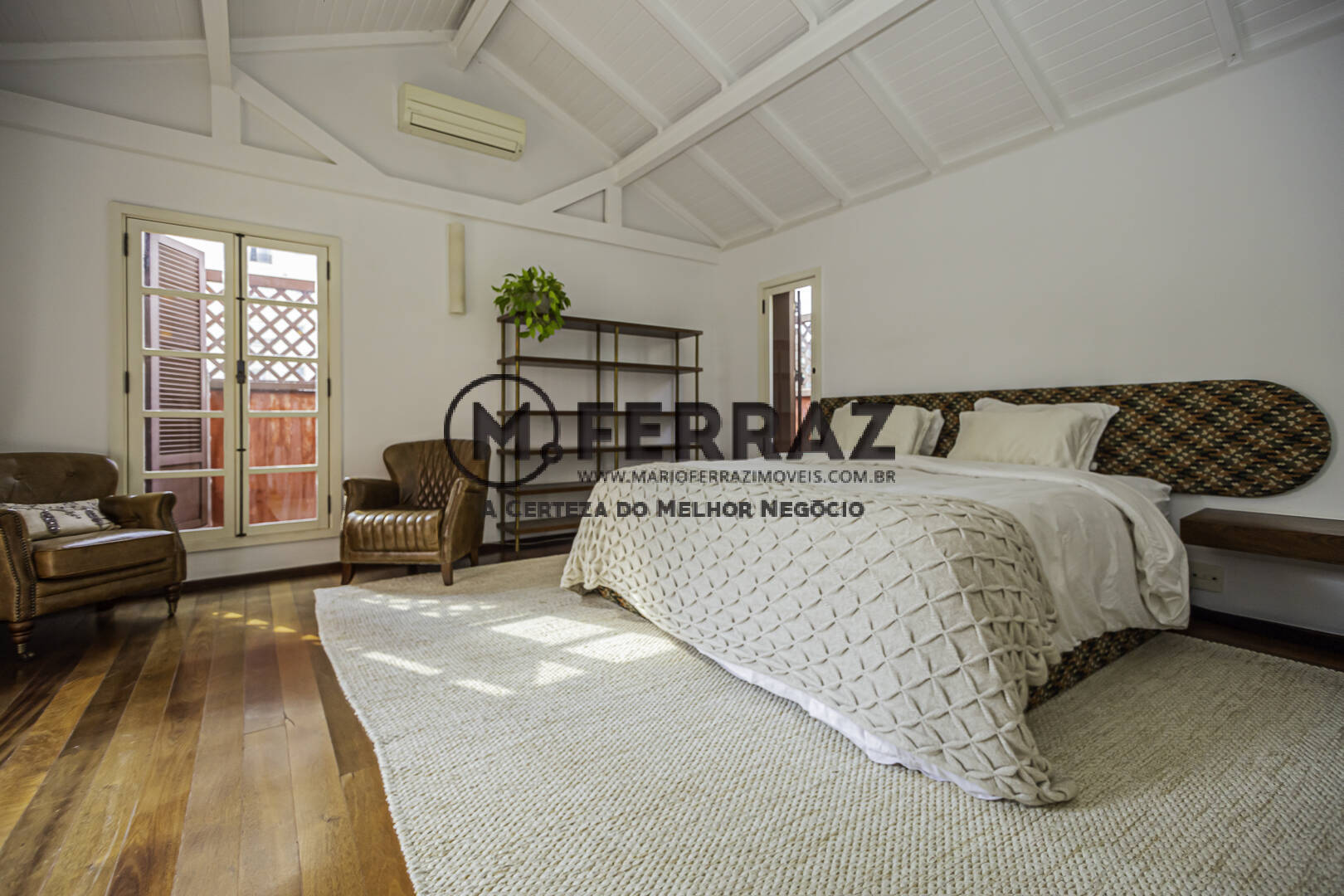 Cobertura à venda e aluguel com 3 quartos, 320m² - Foto 51
