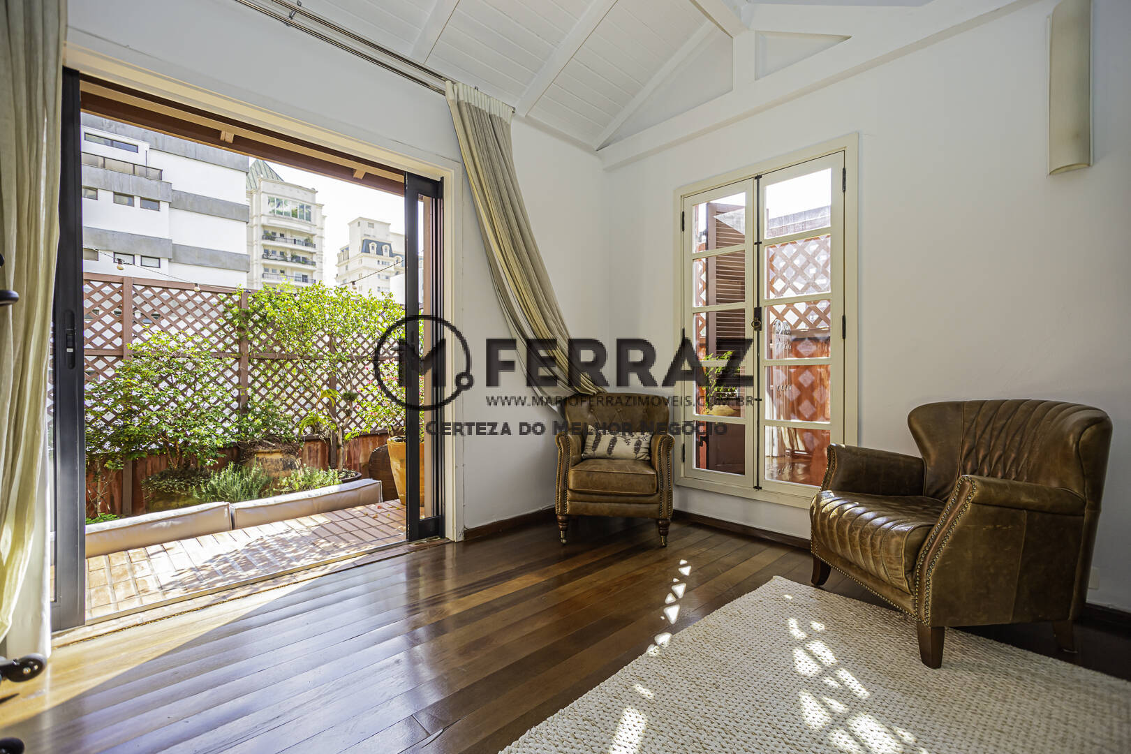 Cobertura à venda e aluguel com 3 quartos, 320m² - Foto 56