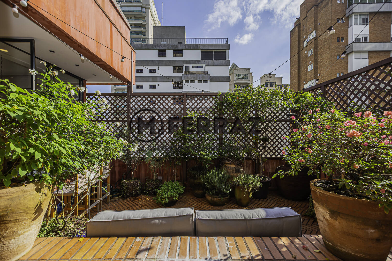 Cobertura à venda e aluguel com 3 quartos, 320m² - Foto 57